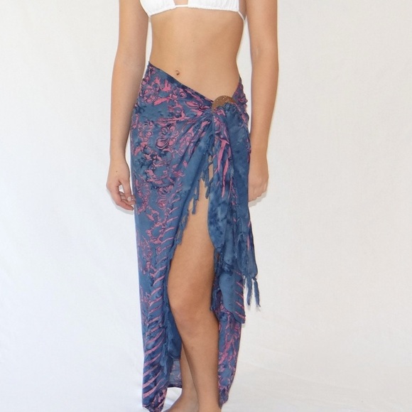 Long sarong to wear over a bathing suit/bikini.